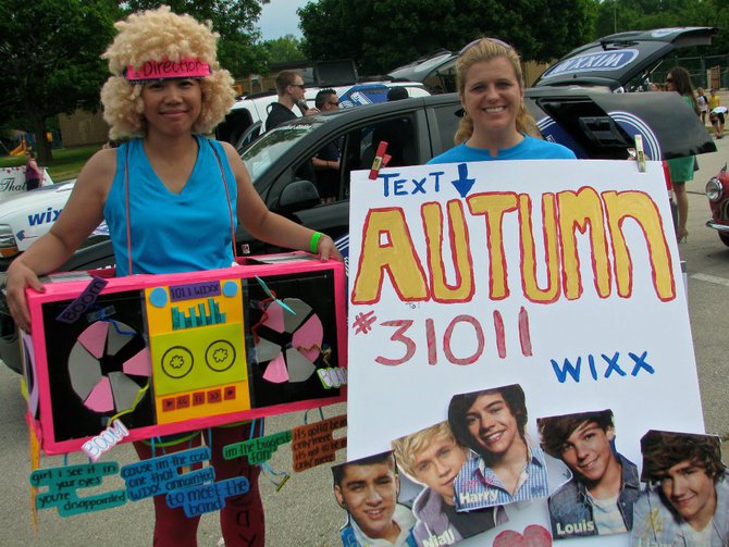 March to Meet One Direction - contestants Kenneth (Chang Lee) & Autumn (Kristine Berken - Mother) WINNER!!!