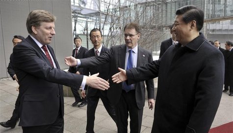 China's Vice President Xi Jinping (R) meets Esko Aho (L), Nokia's Executive Vice President Corporate Relations and Responsibility and Nokia' China's Vice President Xi Jinping (R) meets Esko Aho (L), Nokia's Executive Vice President Corporate Relations and Responsibility and Nokia'