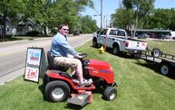 Big-Mo 2012 Toro Lawn Tractor Giveaway 19