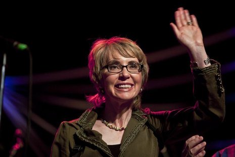 Candidates face-off in southern Arizona to fill Giffords' seat ...