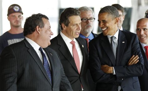U.S. President Barack Obama talks with New York Governor Andrew Cuomo (C) and New Jersey Governor Chris Christie as he tours the One World T U.S. President Barack Obama talks with New York Governor Andrew Cuomo (C) and New Jersey Governor Chris Christie as he tours the One World T