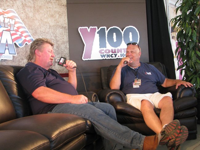 Bear interviewing Joe Diffie