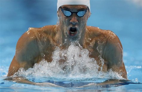 Michael Phelps swims his men's 400m Individual Medley heat during the U.S. Olympic swimming trials in Omaha, Nebraska, June 25, 2012. REUTER Michael Phelps swims his men's 400m Individual Medley heat during the U.S. Olympic swimming trials in Omaha, Nebraska, June 25, 2012. REUTER