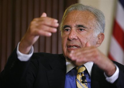Investor Carl Icahn speaks at the Wall Street Journal Deals & Deal Makers conference, held at the New York Stock Exchange, June 27, 2007. RE Investor Carl Icahn speaks at the Wall Street Journal Deals & Deal Makers conference, held at the New York Stock Exchange, June 27, 2007. RE
