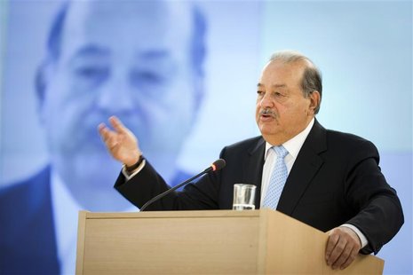 Mexican telecommunications and retail tycoon Carlos Slim Helu delivers his speech on the impact of new technologies during a lecture organiz Mexican telecommunications and retail tycoon Carlos Slim Helu delivers his speech on the impact of new technologies during a lecture organiz