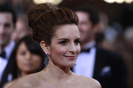 Actress Tina Fey arrives at the 84th Academy Awards in Hollywood, California, February 26, 2012. REUTERS/Lucas Jackson Actress Tina Fey arrives at the 84th Academy Awards in Hollywood, California, February 26, 2012. REUTERS/Lucas Jackson