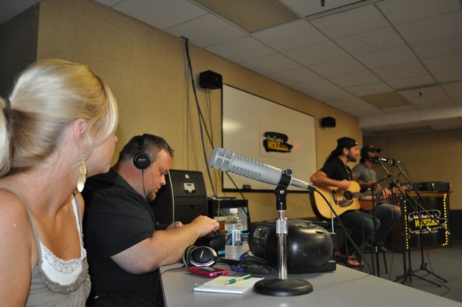 Vanessa Ryan and Bryan Scott running the live broadcast
