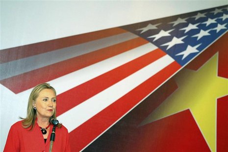 U.S. Secretary of State Hillary Clinton delivers a speech during a meeting with the business community in Hanoi July 10, 2012. REUTERS/Luong U.S. Secretary of State Hillary Clinton delivers a speech during a meeting with the business community in Hanoi July 10, 2012. REUTERS/Luong