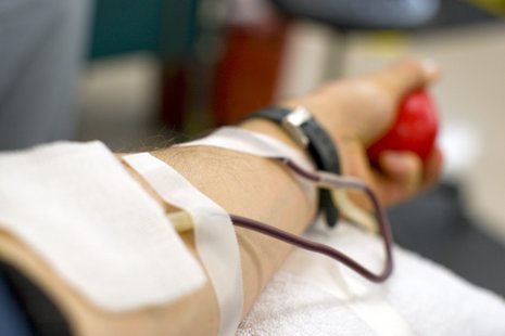 Donating blood (courtesy of redhot.org) Donating blood (courtesy of redhot.org)