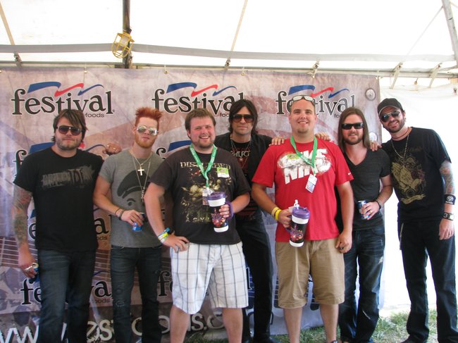 Hinder