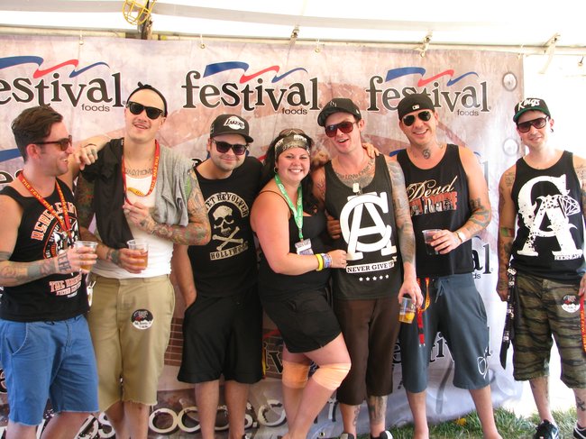 Hollywood Undead