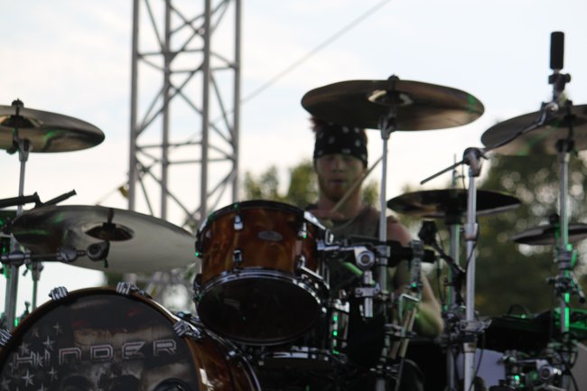 Hinder