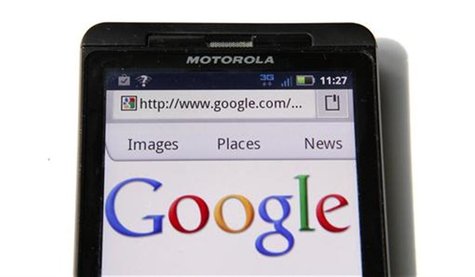 A Google homepage is displayed on a Motorola Droid phone in Washington August 15, 2011. REUTERS/Kevin Lamarque A Google homepage is displayed on a Motorola Droid phone in Washington August 15, 2011. REUTERS/Kevin Lamarque