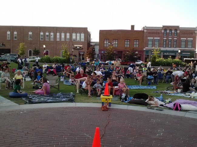The crowd settles in anticipating tonight's Screen on the Green feature presentation.