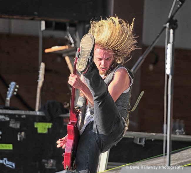 guitarist for Black Stone Cherry!