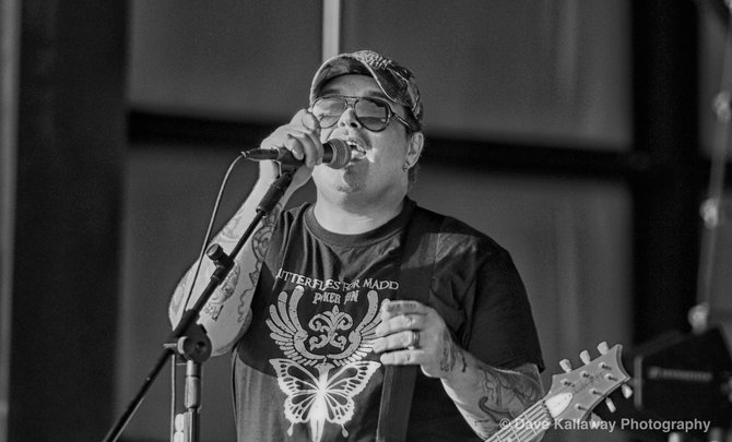 Black Stone Cherry's lead singer..bluesy and rockin'!