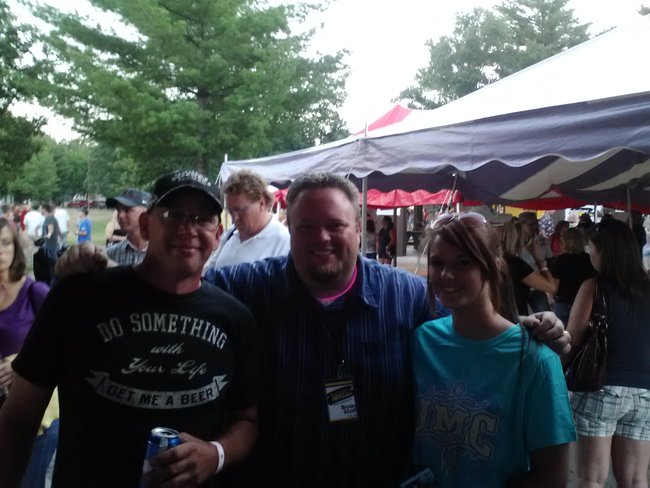 Bryan with Alyssa and her dad meet & greet winners