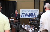 WTAQ's Great Senate Debate :: 07/30/12 3