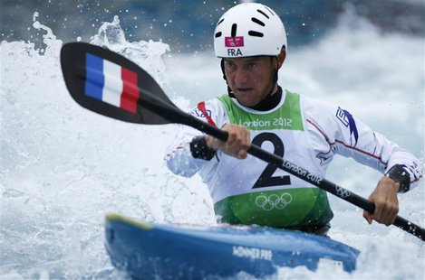 France's Etienne Daille competes in the men's kayak (K1) semifinals at Lee Valley White Water Centre during the London 2012 Olympic Games Au France's Etienne Daille competes in the men's kayak (K1) semifinals at Lee Valley White Water Centre during the London 2012 Olympic Games Au