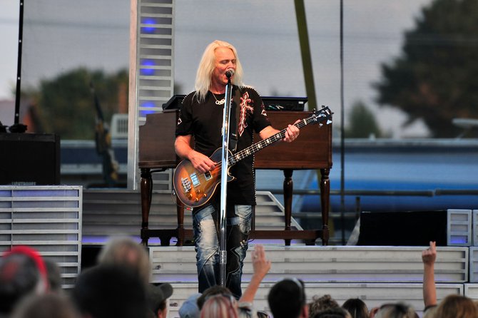 Bruce Hall..in charge of the thump and hair..LOL