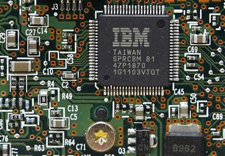 An IBM Central Processor Unit (CPU) is seen on a Hard Disk Drive (HDD) controller in Kiev, March 5, 2012. REUTERS/Gleb Garanich An IBM Central Processor Unit (CPU) is seen on a Hard Disk Drive (HDD) controller in Kiev, March 5, 2012. REUTERS/Gleb Garanich