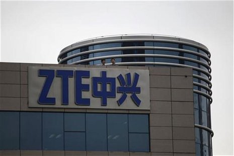 Employees of ZTE chat on the roof of its headquarters in Shenzhen, Guangdong province, April 17, 2012. REUTERS/Tyrone Siu Employees of ZTE chat on the roof of its headquarters in Shenzhen, Guangdong province, April 17, 2012. REUTERS/Tyrone Siu