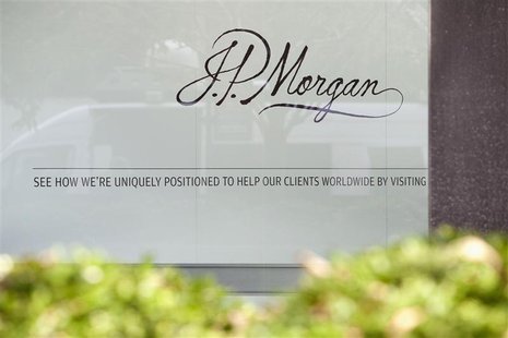 JPMorgan Chase & Co's international headquarters are seen on Park Avenue in New York July 13, 2012. REUTERS/Andrew Burton JPMorgan Chase & Co's international headquarters are seen on Park Avenue in New York July 13, 2012. REUTERS/Andrew Burton