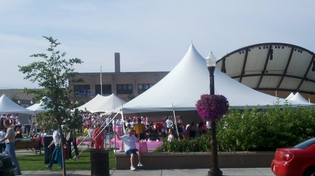 The 400 Block starting area at the 2012 Susan G Komen Race For The Cure in Wausau, WI