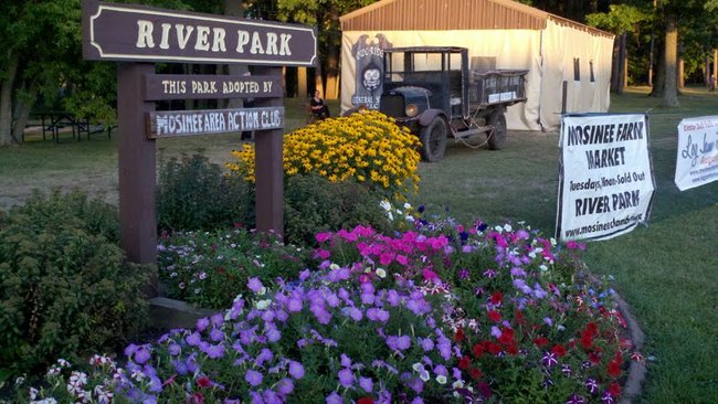 The entrance to River Park in Mosinee at the 2012 Mosinee Log Jam.