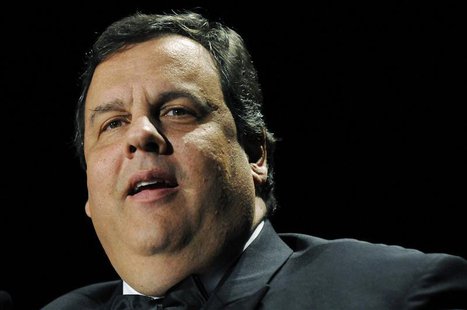 New Jersey Governor Chris Christie speaks at the Friedman Prize dinner in Washington, May 4, 2012. REUTERS/Jonathan Ernst New Jersey Governor Chris Christie speaks at the Friedman Prize dinner in Washington, May 4, 2012. REUTERS/Jonathan Ernst