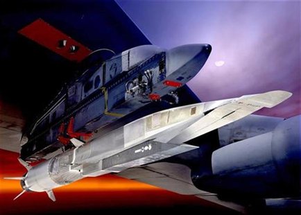 An undated U.S. Air Force handout graphic depicts the X-51A Waverider under the wing of a B-52 Stratobomber. REUTERS/US Air Force/Handout An undated U.S. Air Force handout graphic depicts the X-51A Waverider under the wing of a B-52 Stratobomber. REUTERS/US Air Force/Handout