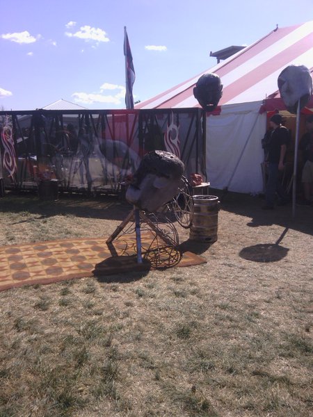 Listener Lonnie hit us up with some great KnotFest shots!