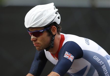 Britain's Mark Cavendish crosses the finish line of the men's cycling road race at the London 2012 Olympic Games July 28, 2012. REUTERS/Phil Britain's Mark Cavendish crosses the finish line of the men's cycling road race at the London 2012 Olympic Games July 28, 2012. REUTERS/Phil