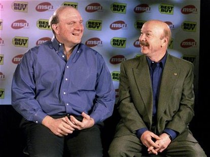 Best Buy Co Inc founder Richard Schulze talks with Microsoft President Steve Ballmer (L) in Redmond, Washington in this December 16,1999 fil Best Buy Co Inc founder Richard Schulze talks with Microsoft President Steve Ballmer (L) in Redmond, Washington in this December 16,1999 fil