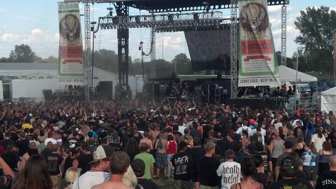 Cannibal Corpse live at KnotFest