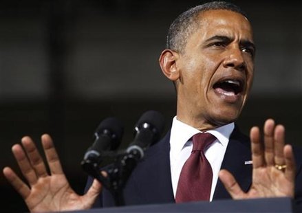 U.S. President Barack Obama speaks to military personnel at Fort Bliss in El Paso, Texas August 31, 2012. REUTERS/Gary Cameron U.S. President Barack Obama speaks to military personnel at Fort Bliss in El Paso, Texas August 31, 2012. REUTERS/Gary Cameron