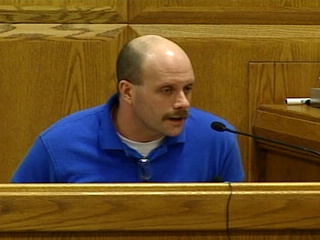 Scott Schmidt testifies in court, March 9, 2010. (courtesy of FOX 11). Scott Schmidt testifies in court, March 9, 2010. (courtesy of FOX 11).