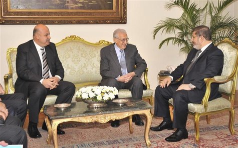 Egypt's President Mohamed Mursi (R) and Vice President Mahmoud Mekky (L) meet with the new U.N.-Arab League envoy to Syria Lakhdar Brahimi ( Egypt's President Mohamed Mursi (R) and Vice President Mahmoud Mekky (L) meet with the new U.N.-Arab League envoy to Syria Lakhdar Brahimi (