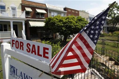 A U.S. flag decorates a for-sale sign at a home in the Capitol Hill neighborhood of Washington, August 21, 2012. REUTERS/Jonathan Ernst A U.S. flag decorates a for-sale sign at a home in the Capitol Hill neighborhood of Washington, August 21, 2012. REUTERS/Jonathan Ernst