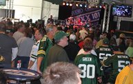 WIXX @ Packers vs. 49ers :: Tundra Tailgate Zone 15
