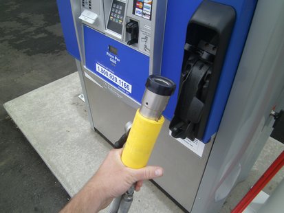 CNG (Compressed Natural Gas) vehicle fuel nozzle CNG (Compressed Natural Gas) vehicle fuel nozzle
