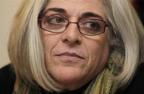Judy Gross, wife of U.S. aid contractor Alan Gross who is jailed in Cuba, speaks during an interview for Reuters with Reuters at her apartme Judy Gross, wife of U.S. aid contractor Alan Gross who is jailed in Cuba, speaks during an interview for Reuters with Reuters at her apartme
