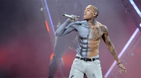 Chris Brown performs at the 2012 BET Awards in Los Angeles on July 1, 2012. REUTERS/Phil McCarten Chris Brown performs at the 2012 BET Awards in Los Angeles on July 1, 2012. REUTERS/Phil McCarten