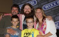 WIXX Christmas Wish Benefit Show with Casey Abrams :: 9/26/12 4