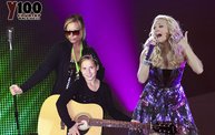 Carrie Underwood Y100 Green Screen Photos 20