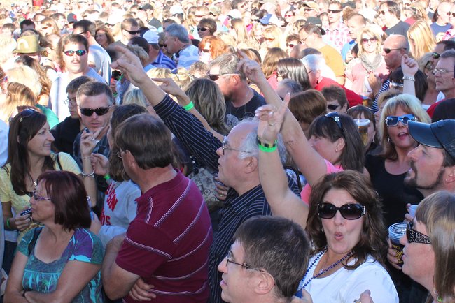 As seen at the WIXX Stage