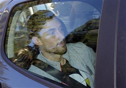 Montpellier's handball player Samuel Honrubia arrives at the Montpellier's courthouse, October 2, 2012. REUTERS/Jean-Paul Pelissier Montpellier's handball player Samuel Honrubia arrives at the Montpellier's courthouse, October 2, 2012. REUTERS/Jean-Paul Pelissier