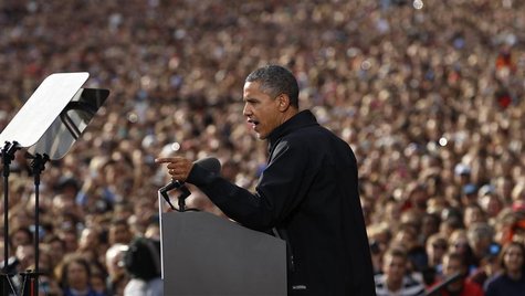 U.S. President Barack Obama speaks to an estimated crowd of 30,000 at a campaign rally at the University of Wisconsin in Madison, Wisconsin U.S. President Barack Obama speaks to an estimated crowd of 30,000 at a campaign rally at the University of Wisconsin in Madison, Wisconsin