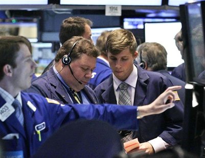 Traders work on the floor of the New York Stock Exchange September 18, 2012. REUTERS/Brendan McDermid Traders work on the floor of the New York Stock Exchange September 18, 2012. REUTERS/Brendan McDermid