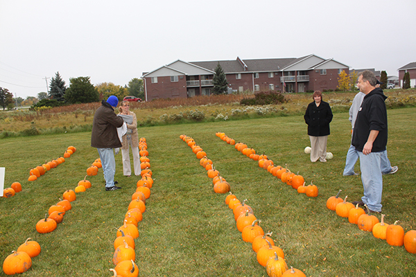 Maino and the Wisconsin Desert Vets sell pumpkins and raise money to send Halloween treats to troops